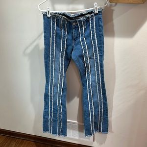 Wild fable women jeans size 4 low rise flare